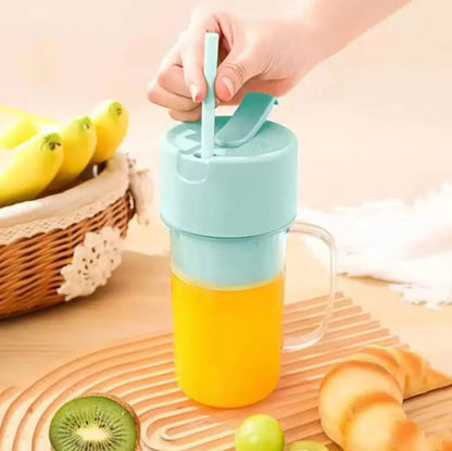 Rechargeable Fast Glass Juicer + Free Silicon Straw Home Decor Station